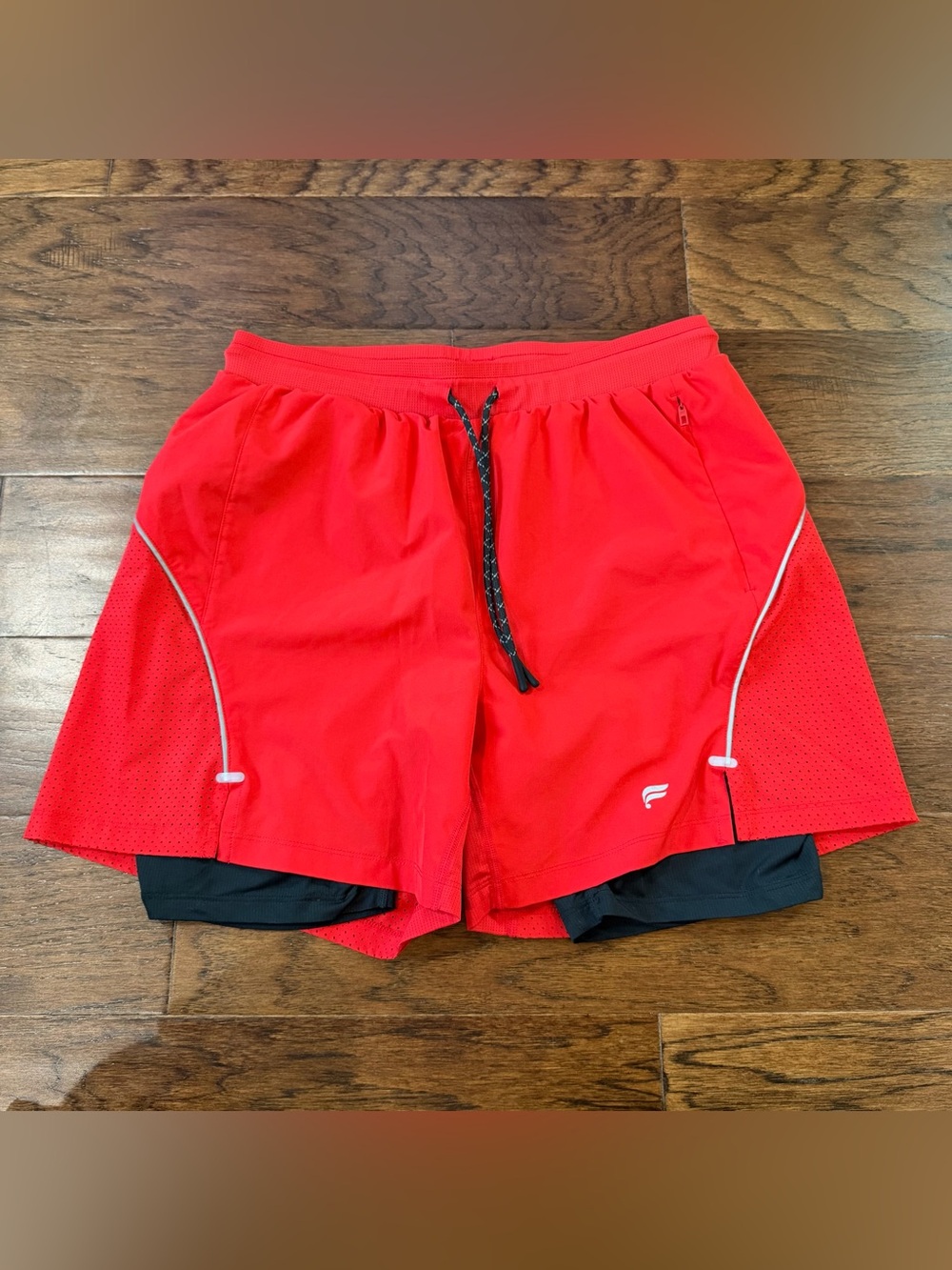 Fabletics Men’s The Kadence Short Lined 5" Heated Red/Black Medium Athletic